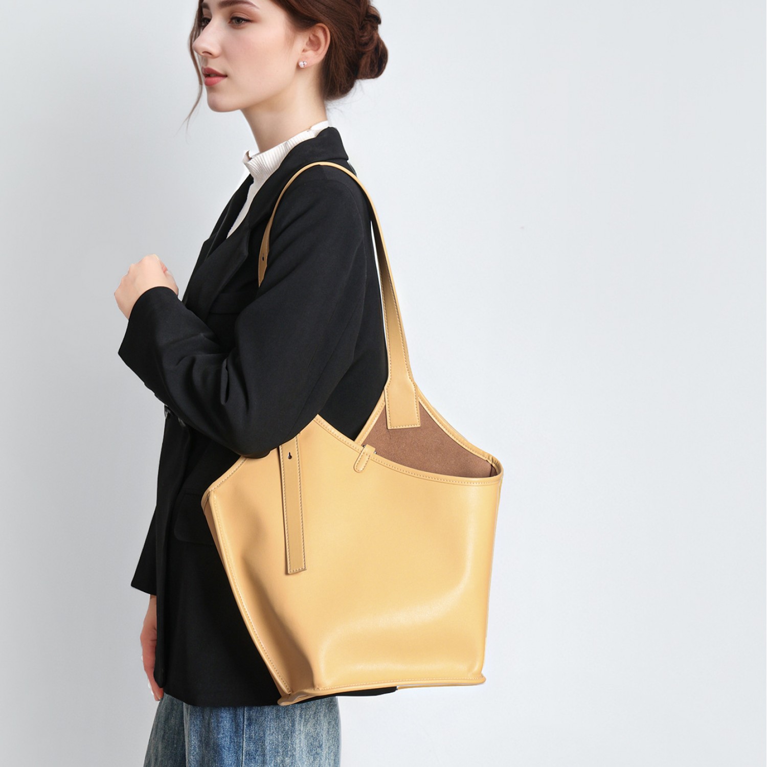 2025 New Single Shoulder Underarm Yellow Bag
